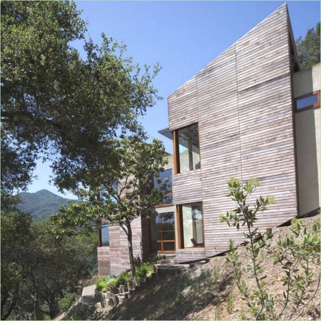 Residence Hillside design