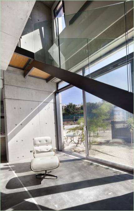 Interior of Andri &amp; Yiorgos Residence by Vardastudio Architects and Designers, Chloraka, Cyprus