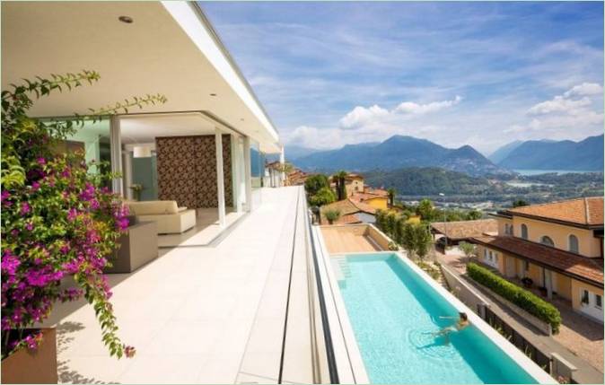Panoramic view from the balcony of villa Fillip Architekten