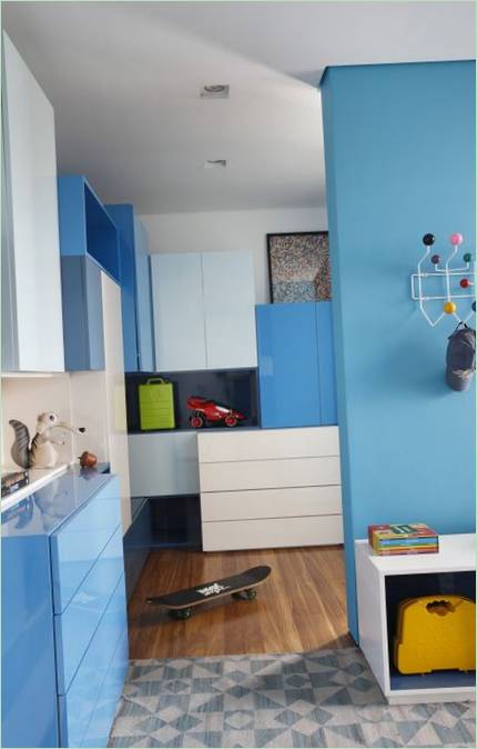 Interior design for a nursery in blue tones