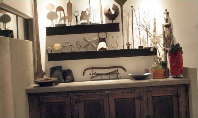 Industrial style in the interior of the house: the archaeological collection