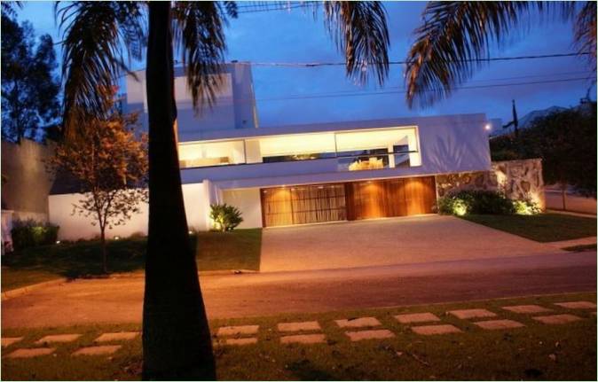 Design of a modern home in Brazil