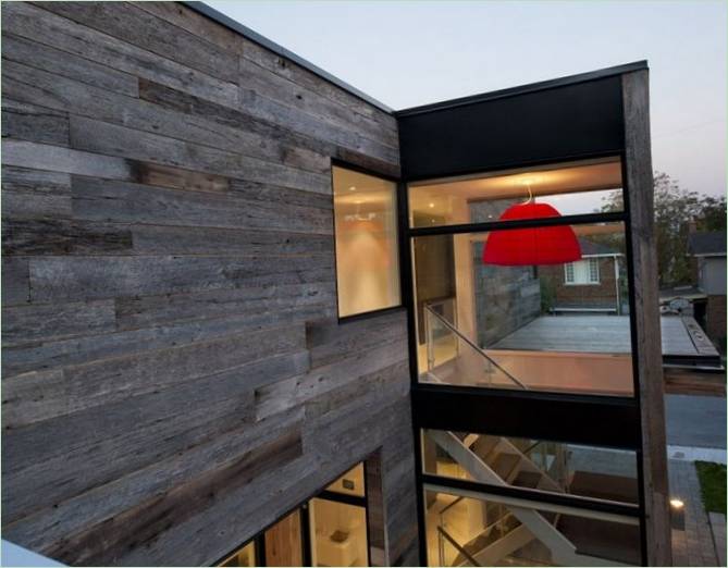 A home with a minimalist zen design in Ottawa