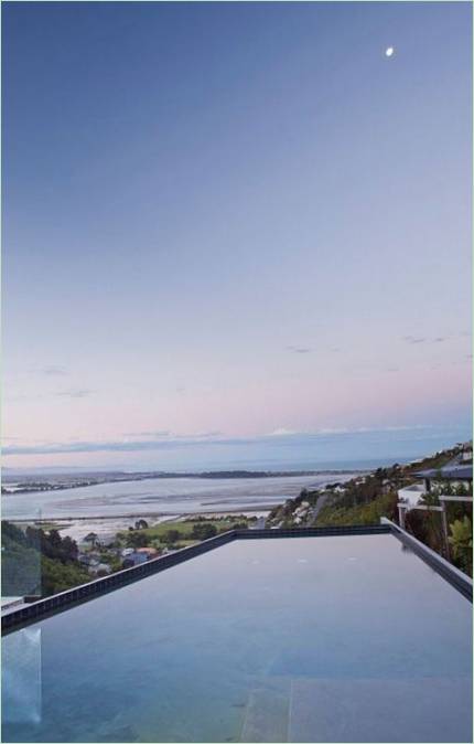 Redcliffs House New Zealand country house pool view